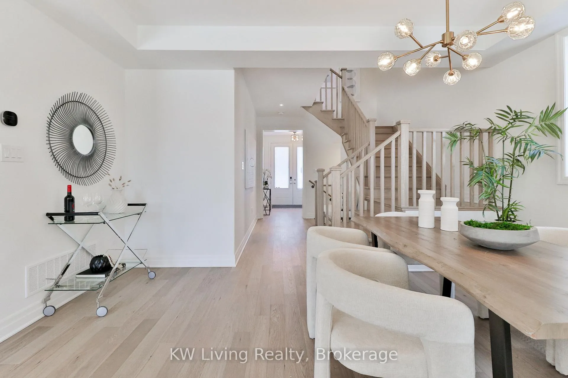 Photo 25 of 18 Berczy Manor Crescent, Markham, Victoria Square — HOMEH