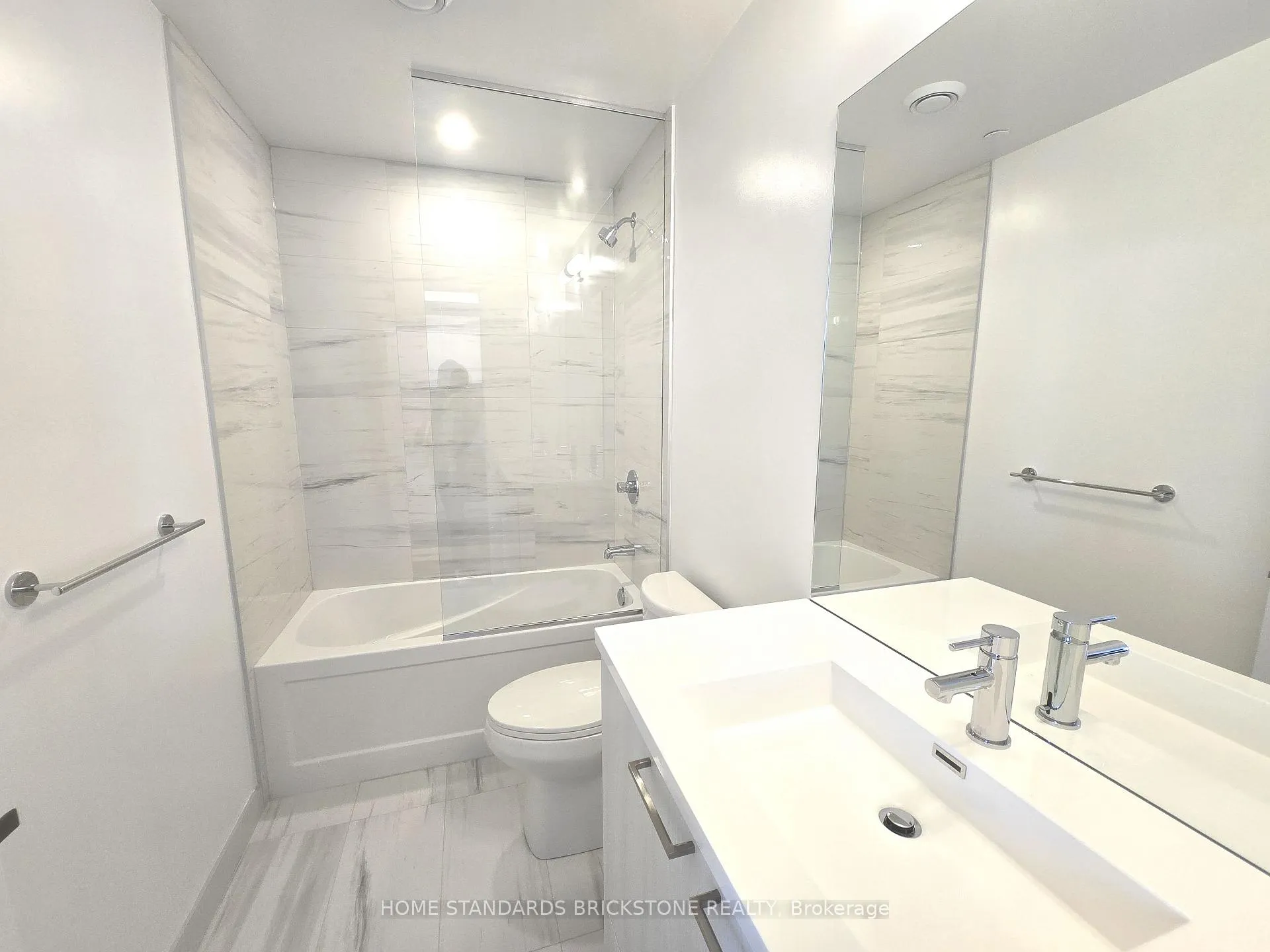 Photo 14 of Unit 2905, 225 Commerce Street, Vaughan, Vaughan Corporate Centre — HOMEH