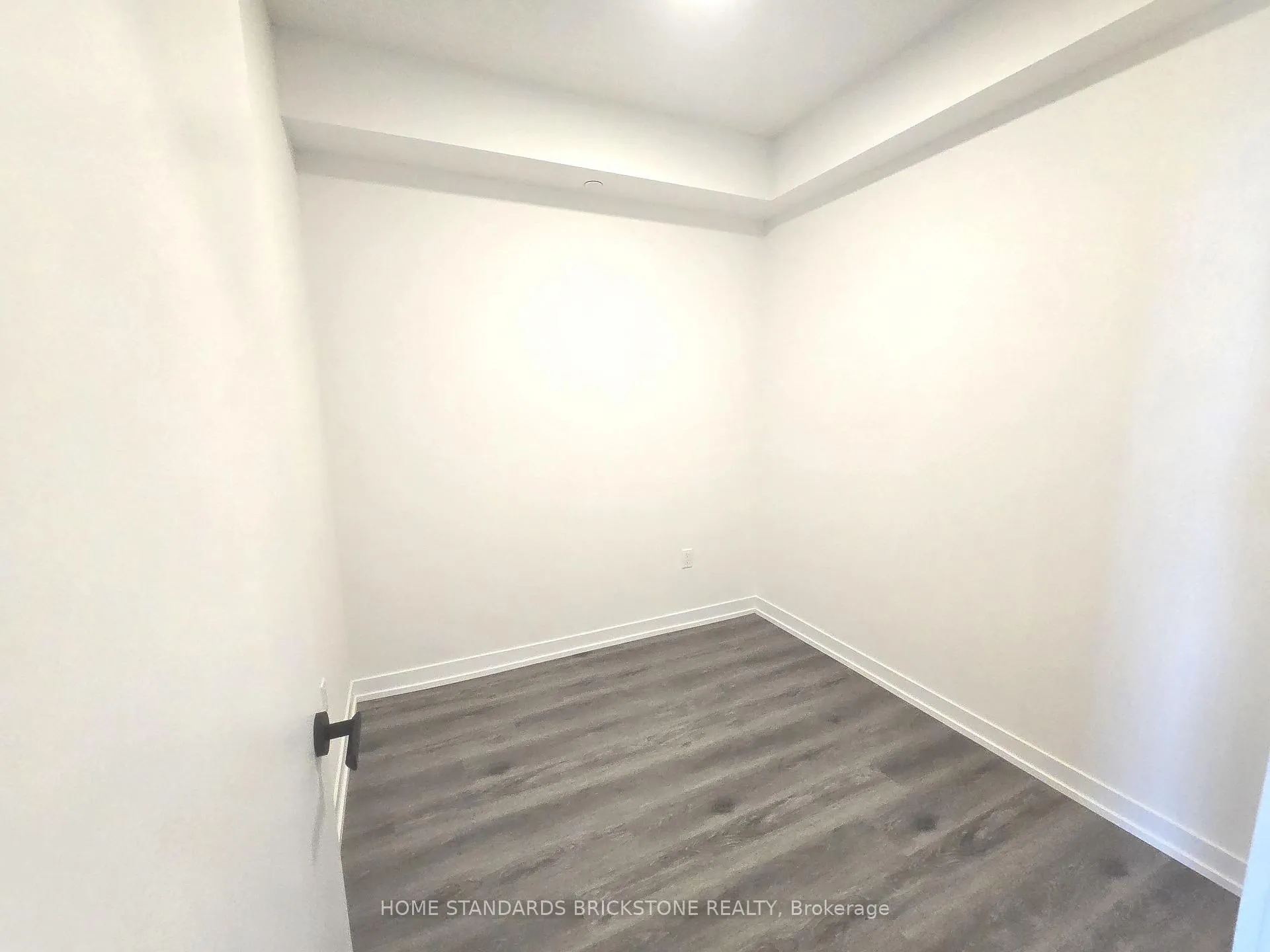 Photo 17 of Unit 2905, 225 Commerce Street, Vaughan, Vaughan Corporate Centre — HOMEH