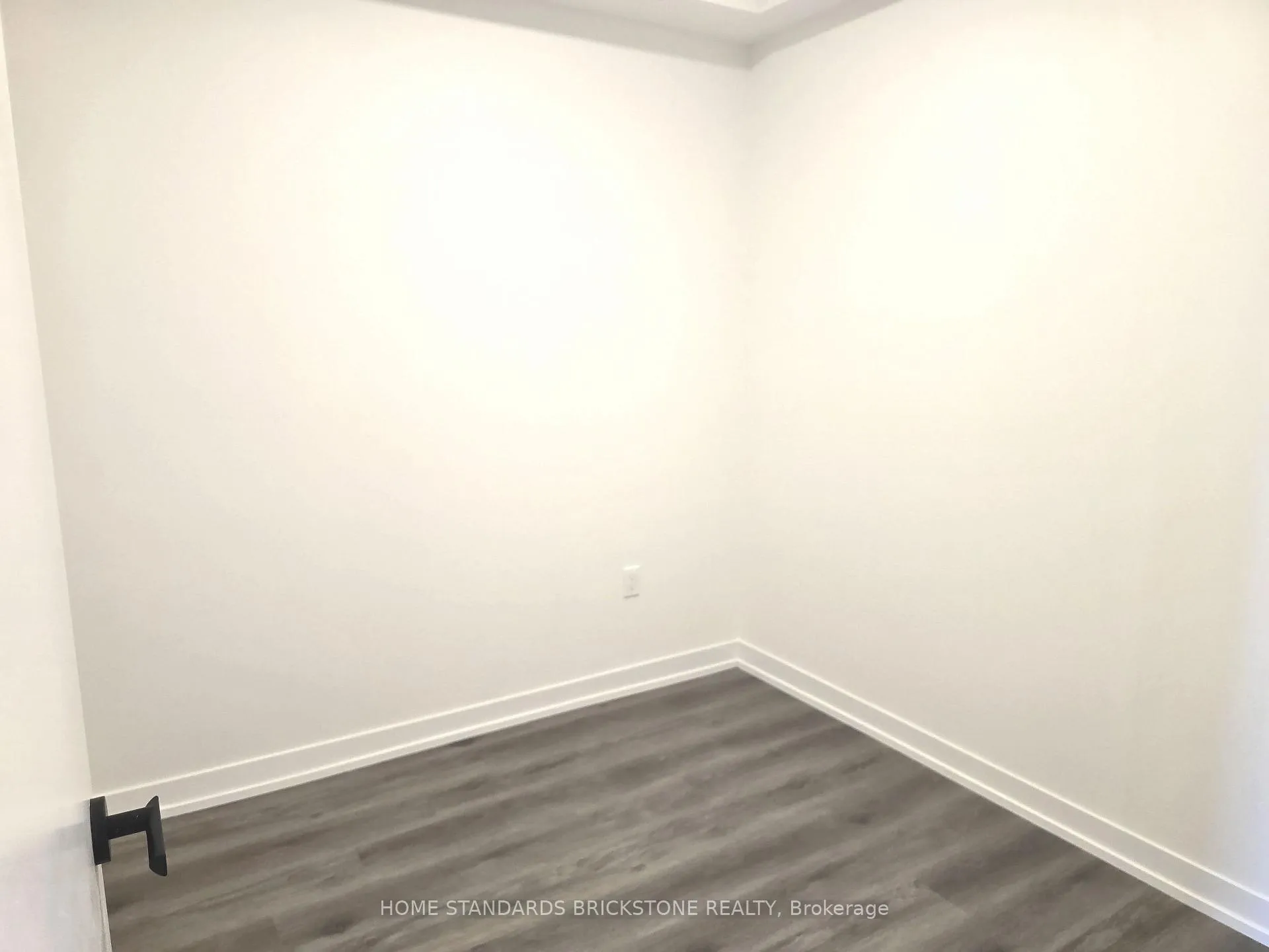 Photo 18 of Unit 2905, 225 Commerce Street, Vaughan, Vaughan Corporate Centre — HOMEH
