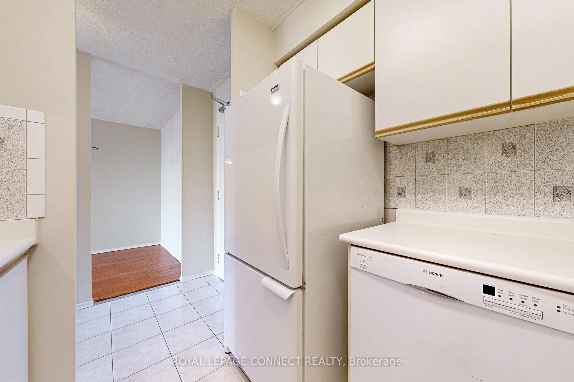Photo 13 of Unit 408, 1540 Pickering Parkway, Pickering, Town Centre — HOMEH