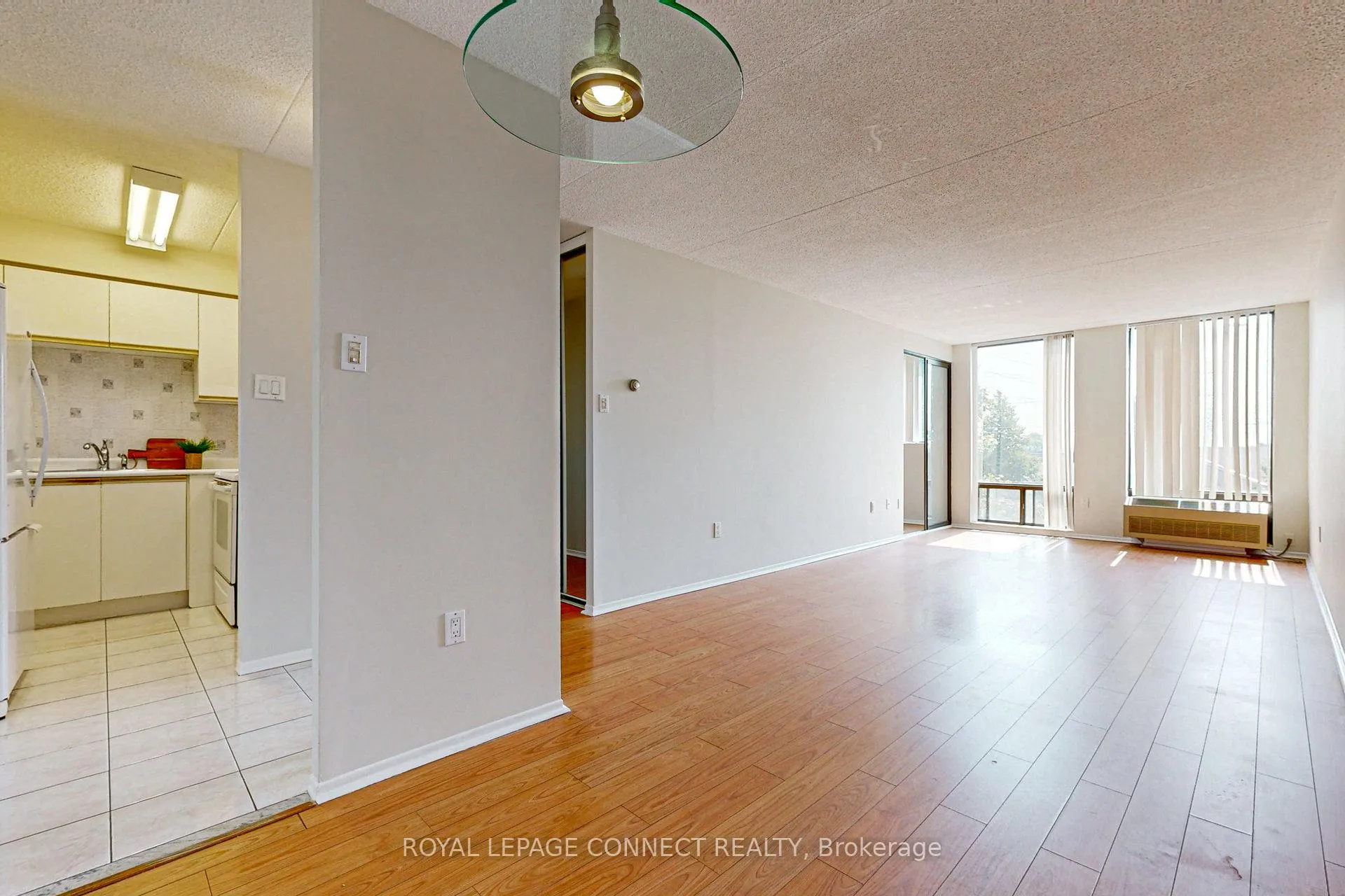 Photo 14 of Unit 408, 1540 Pickering Parkway, Pickering, Town Centre — HOMEH