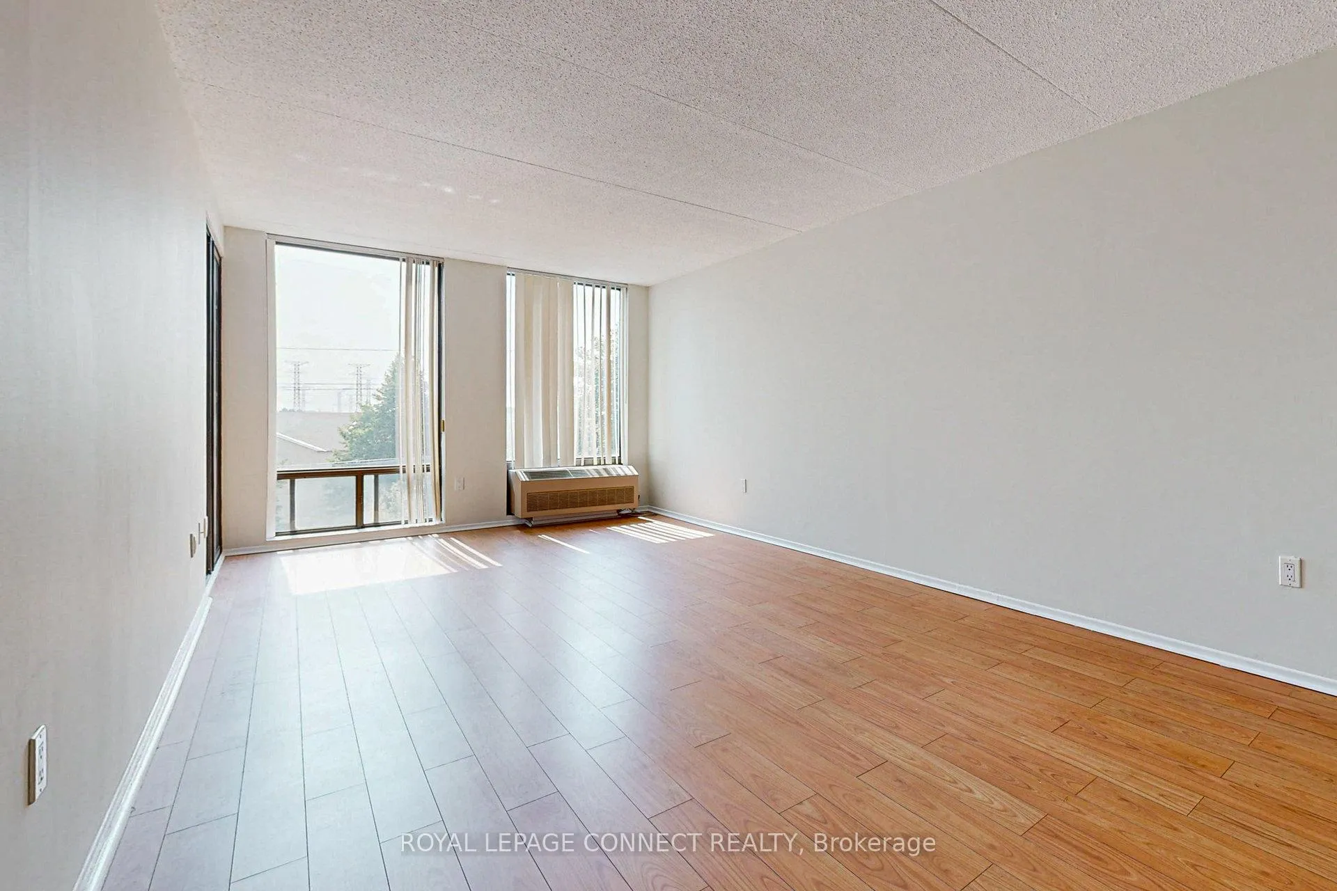Photo 18 of Unit 408, 1540 Pickering Parkway, Pickering, Town Centre — HOMEH