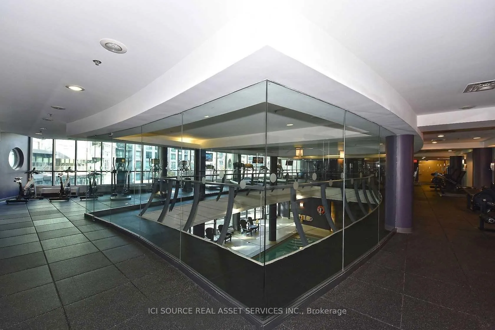 Photo 3 of Unit 704, 231 Fort York Boulevard, Toronto, Niagara — HOMEH
