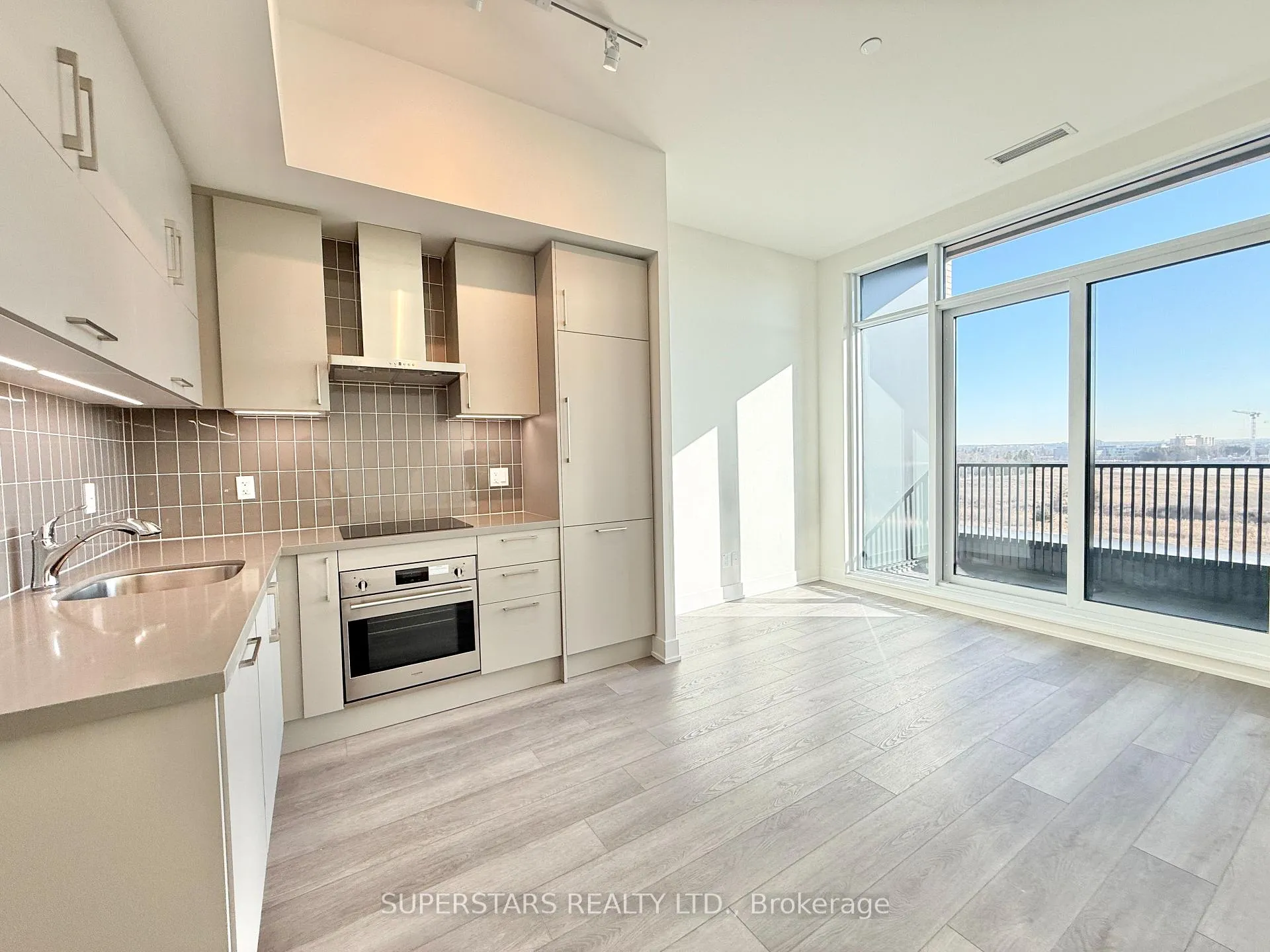 Photo 1 of Unit 608, 56 Andre De Grasse Street, Markham, Unionville — HOMEH