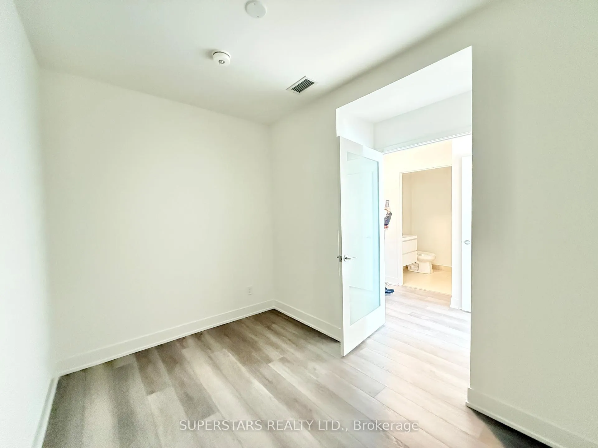 Photo 10 of Unit 608, 56 Andre De Grasse Street, Markham, Unionville — HOMEH