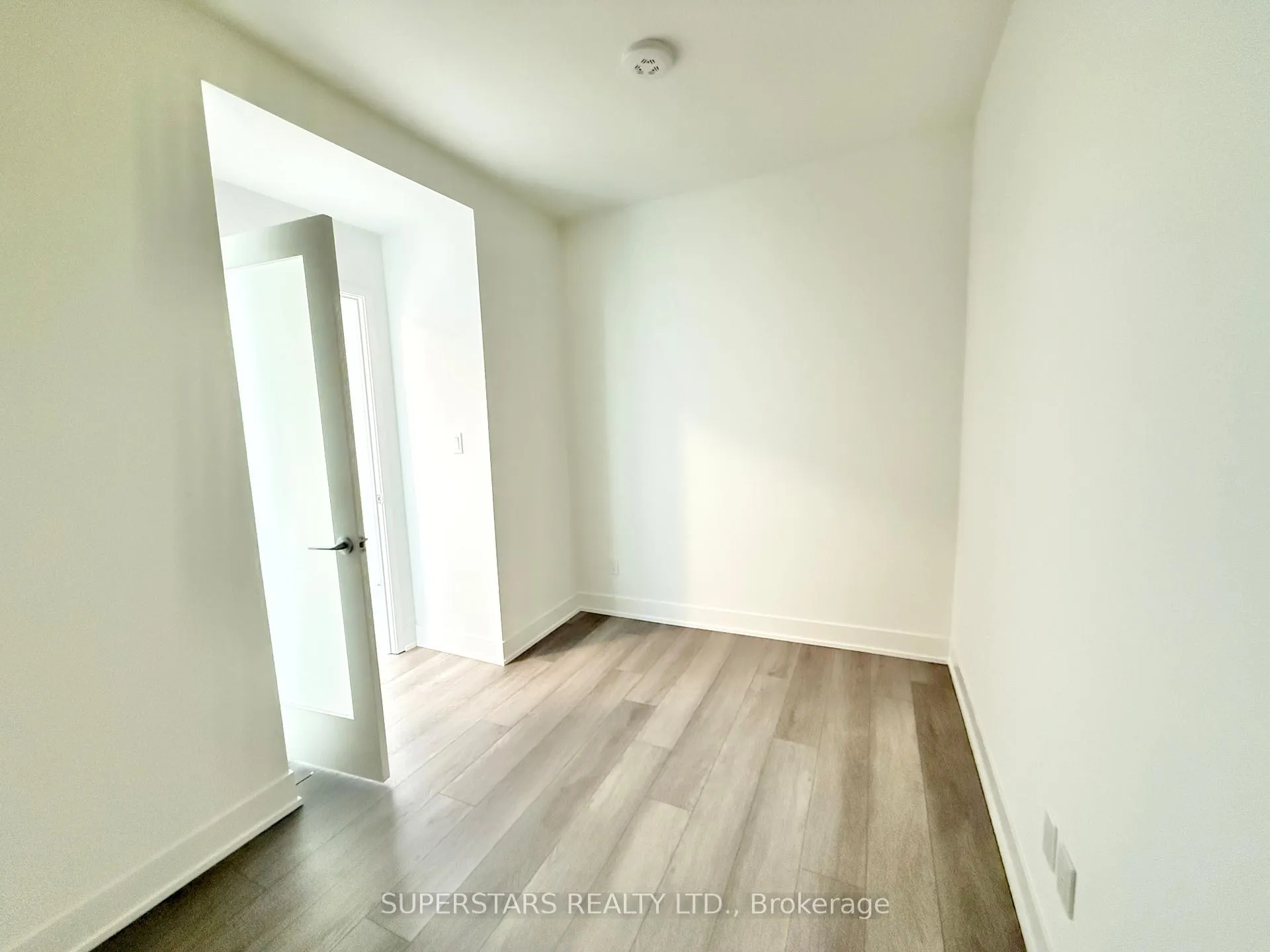 Photo 12 of Unit 608, 56 Andre De Grasse Street, Markham, Unionville — HOMEH