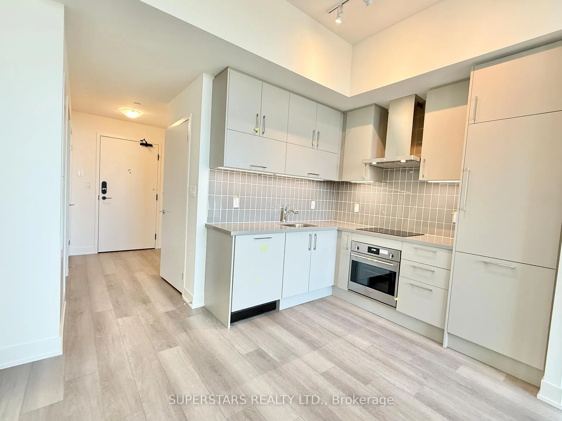 Photo 16 of Unit 608, 56 Andre De Grasse Street, Markham, Unionville — HOMEH