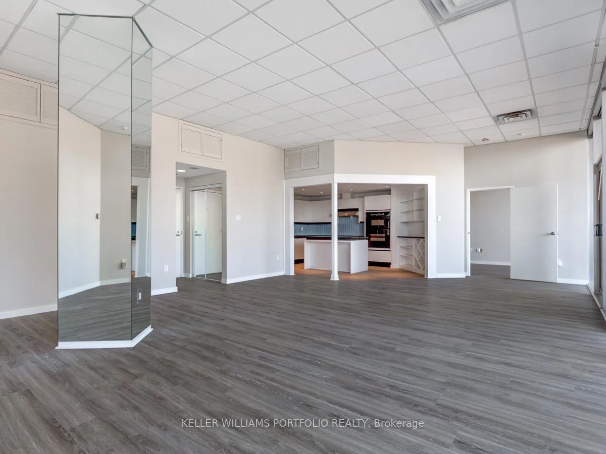 Photo 14 of Unit 105, 401 Queens Quay W, Toronto, Waterfront Communities — HOMEH