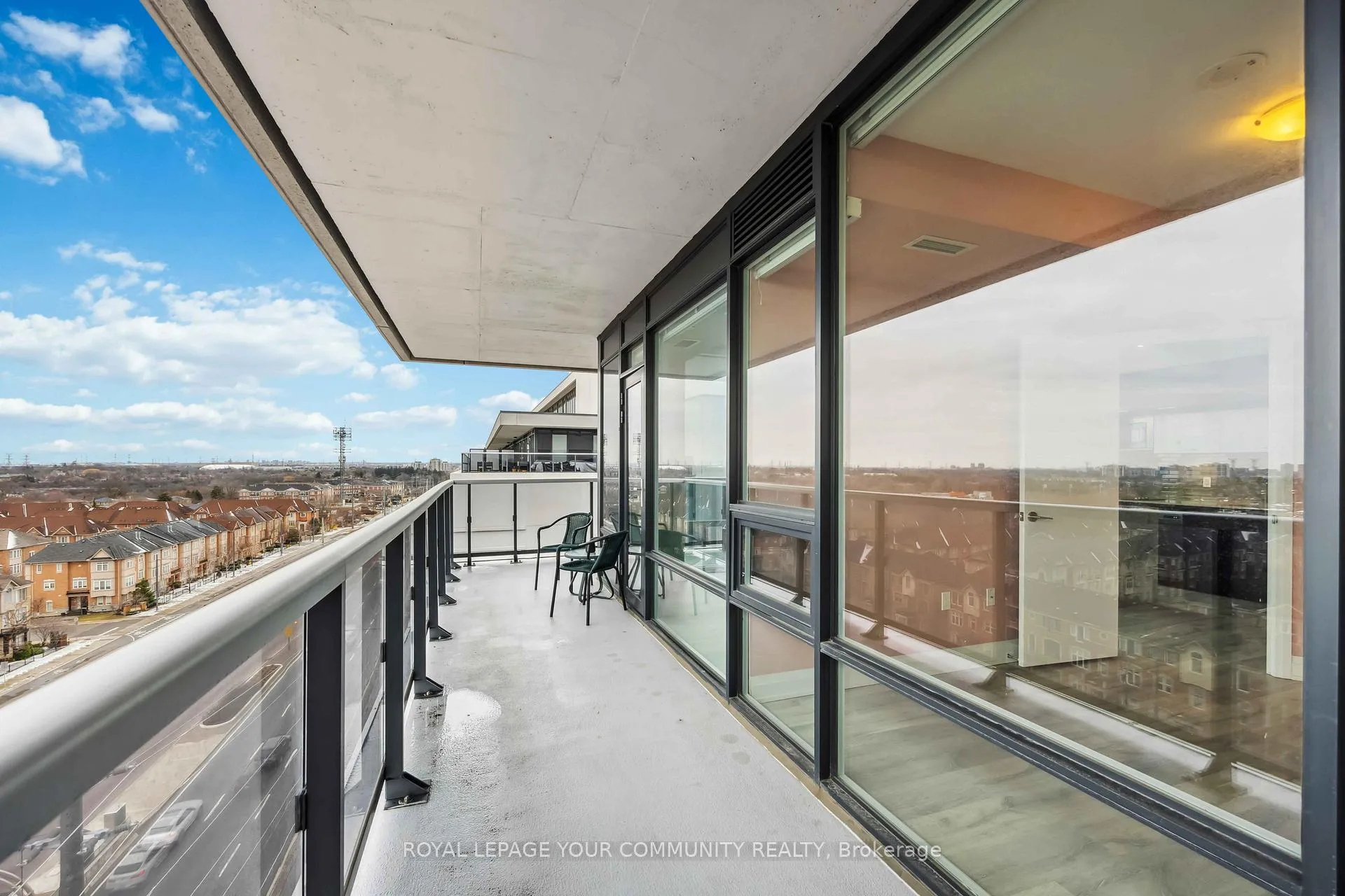 Photo 24 of Unit 916, 4800 Highway 7, Vaughan, East Woodbridge — HOMEH