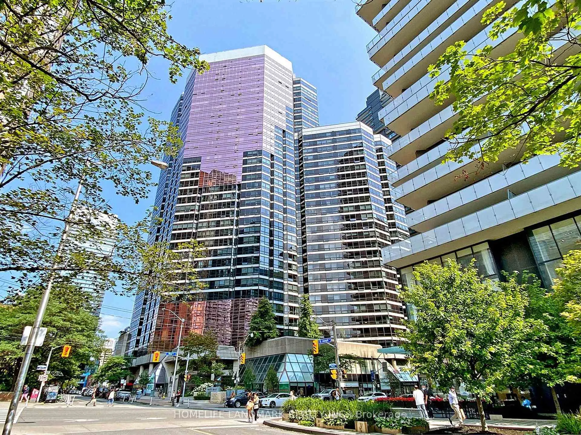 Front of Unit 701, 1001 Bay Street