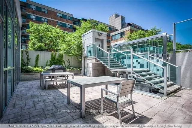 Photo 2 of Unit 410, 96 St Patrick Street, Toronto, Kensington-Chinatown — HOMEH