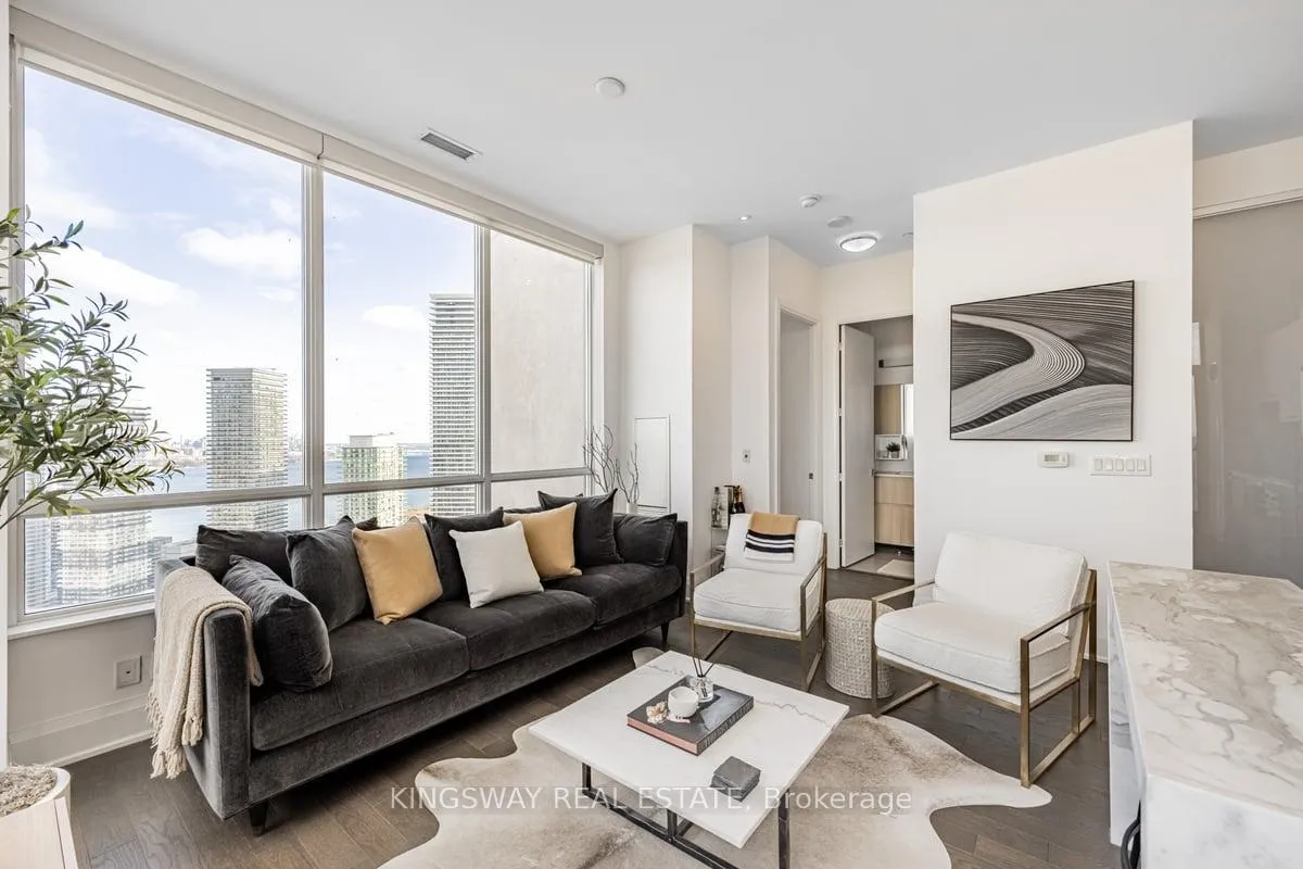 Photo 2 of Unit PH4407, 36 ParkLawn Road, Markham, Thornlea — HOMEH