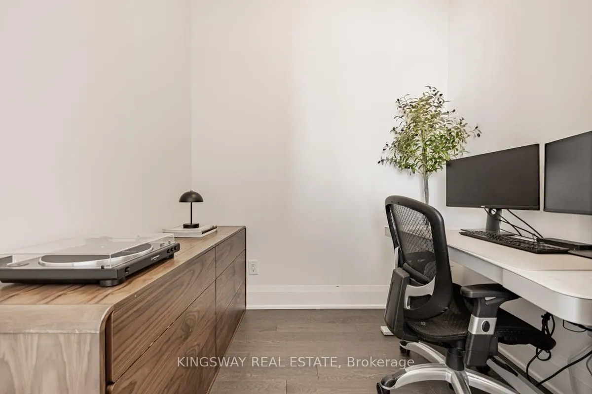 Photo 9 of Unit PH4407, 36 ParkLawn Road, Markham, Thornlea — HOMEH