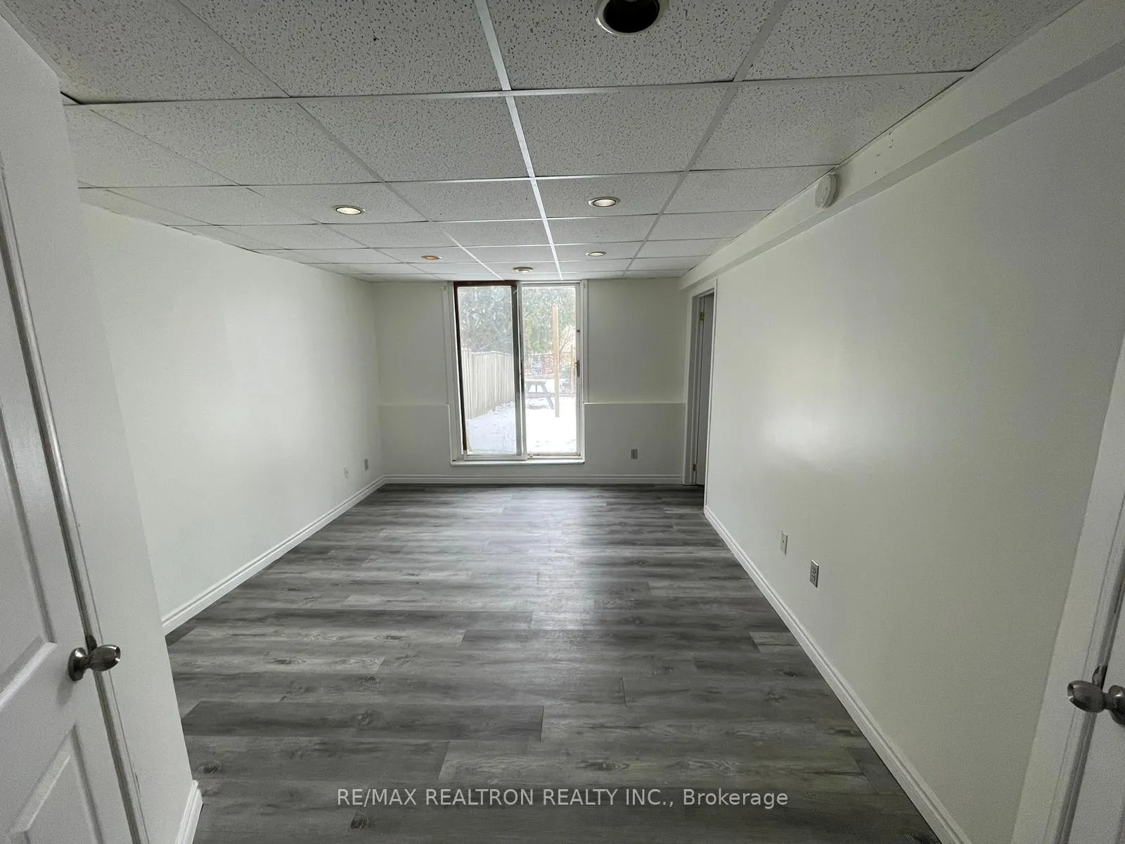 Photo 6 of 14 Windale Crescent N, Kitchener, Forest Hill — HOMEH