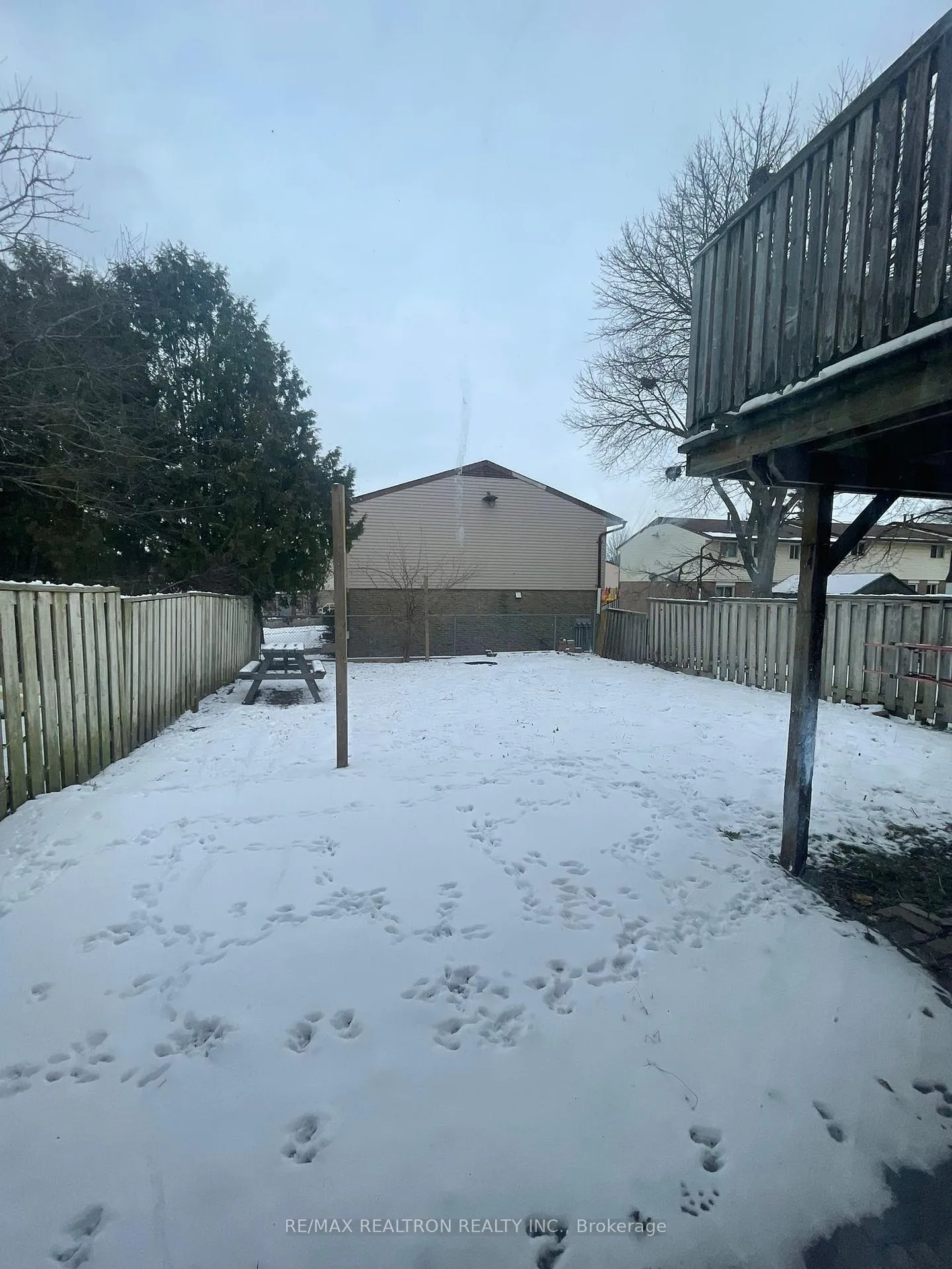 Photo 20 of 14 Windale Crescent N, Kitchener, Forest Hill — HOMEH