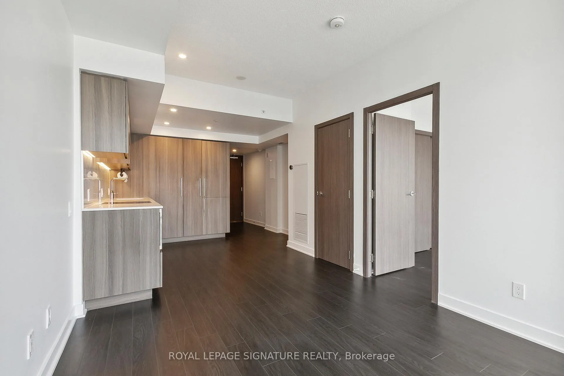 Photo 12 of Unit 3001, 19 Bathurst Street, Toronto, Waterfront Communities — HOMEH