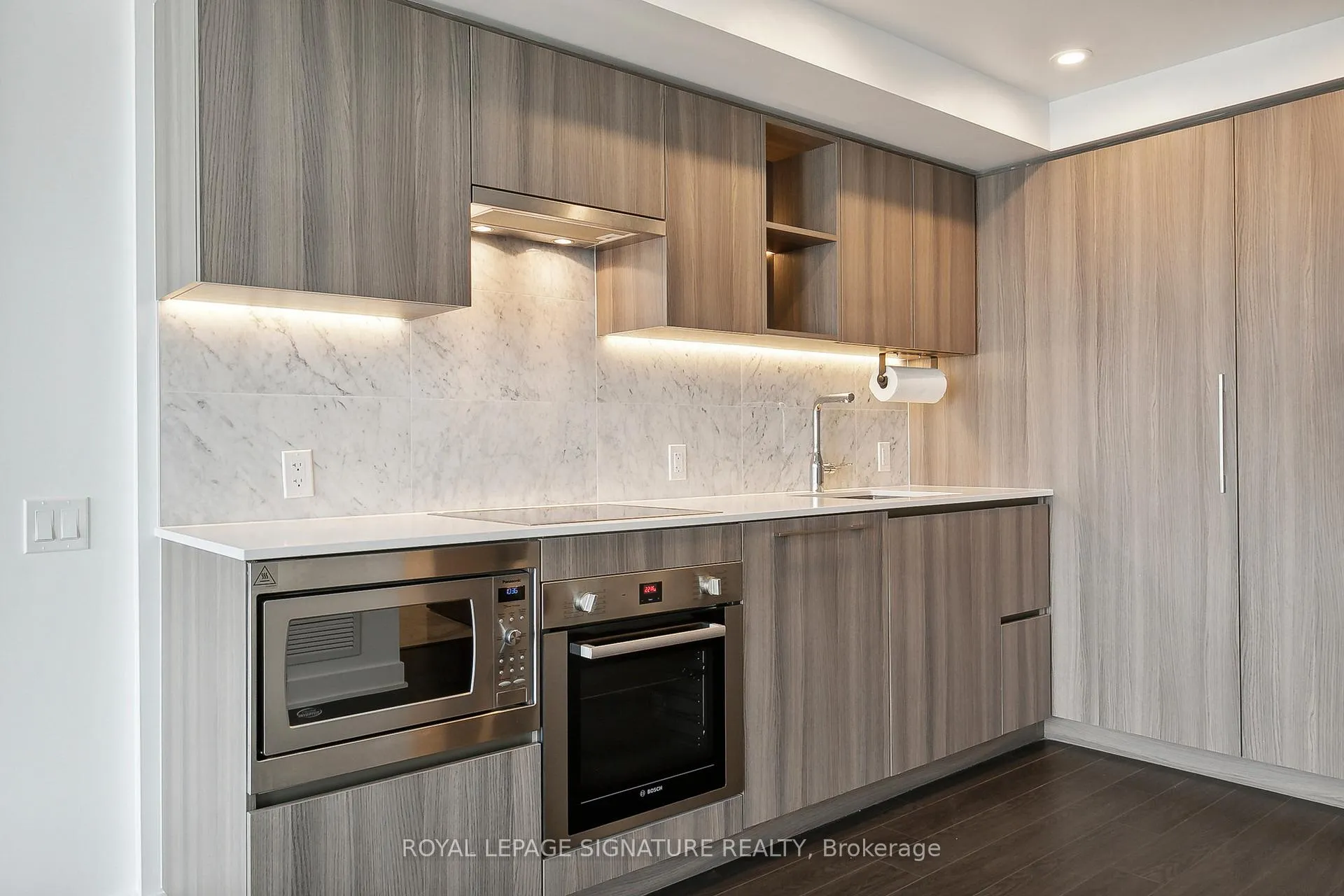Photo 23 of Unit 3001, 19 Bathurst Street, Toronto, Waterfront Communities — HOMEH
