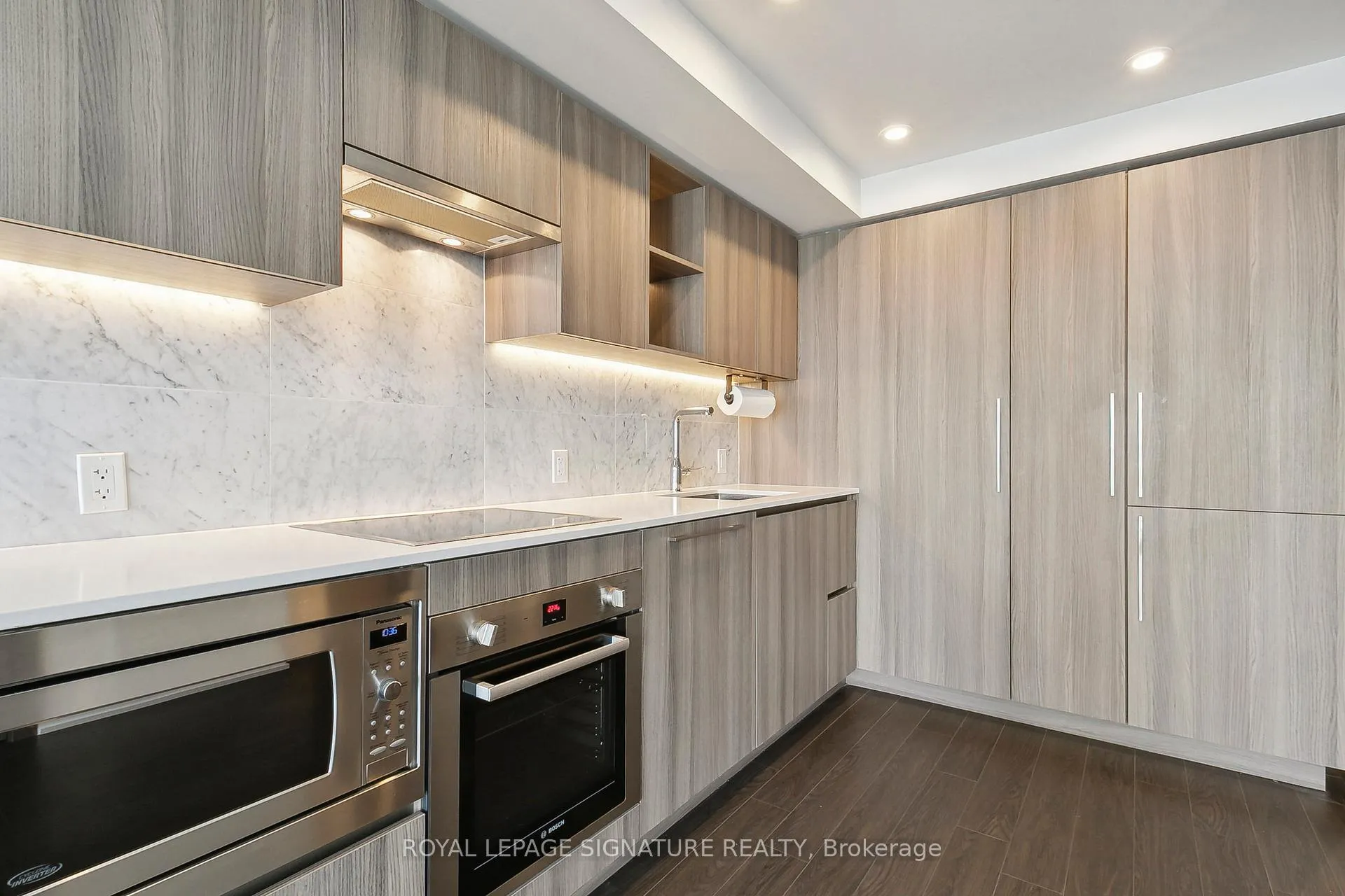 Photo 24 of Unit 3001, 19 Bathurst Street, Toronto, Waterfront Communities — HOMEH