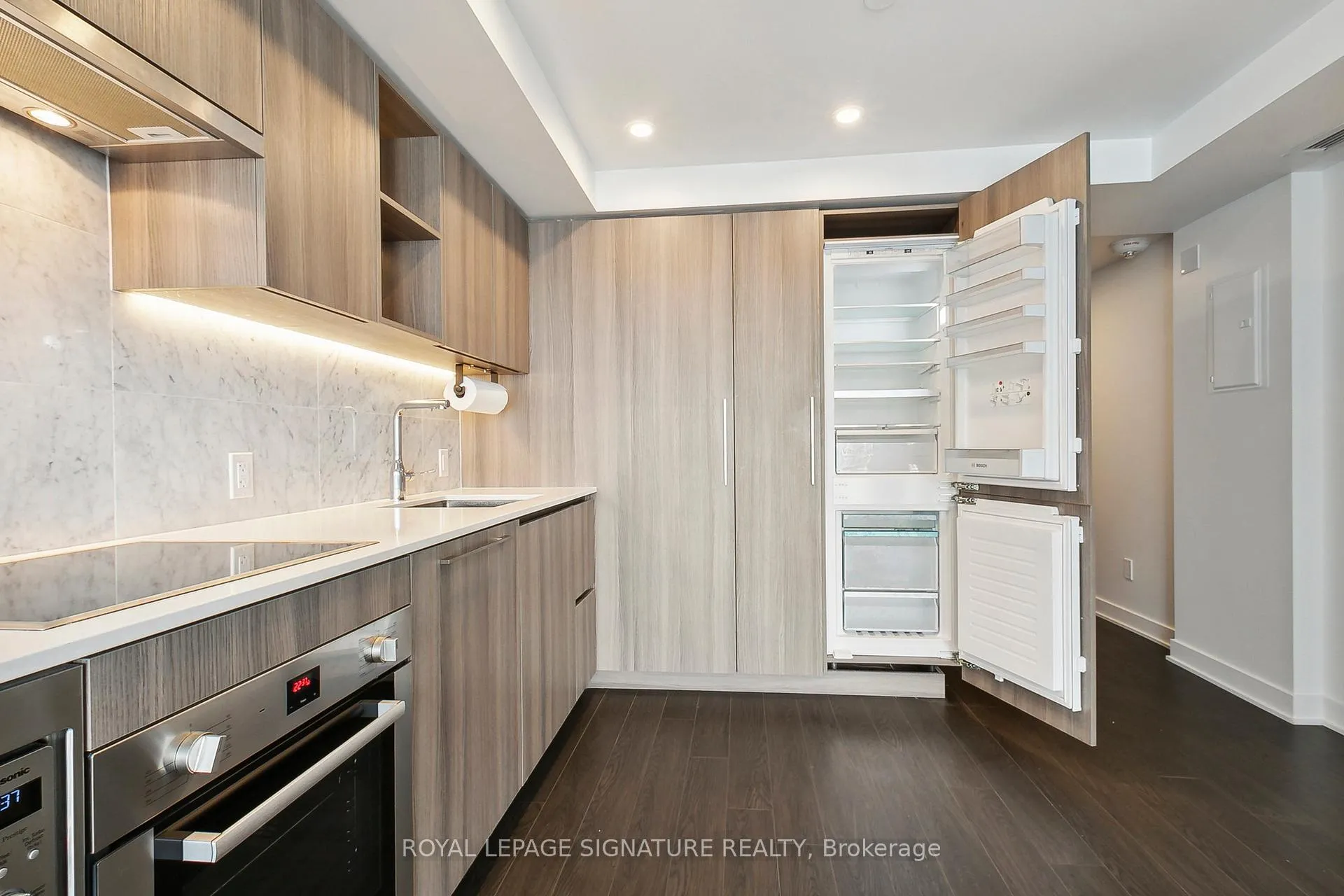 Photo 26 of Unit 3001, 19 Bathurst Street, Toronto, Waterfront Communities — HOMEH
