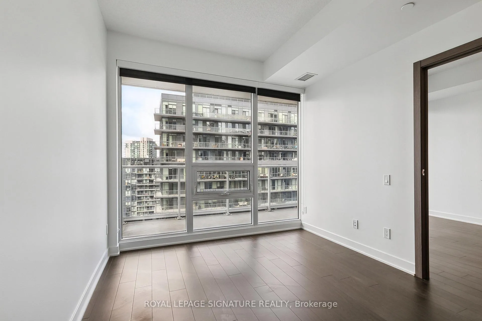Photo 31 of Unit 3001, 19 Bathurst Street, Toronto, Waterfront Communities — HOMEH