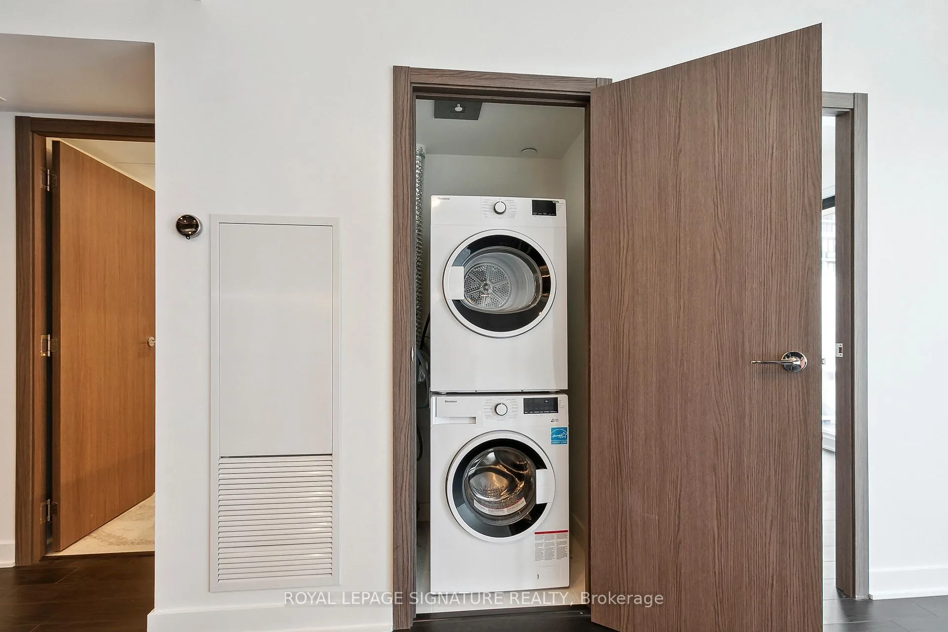 Photo 34 of Unit 3001, 19 Bathurst Street, Toronto, Waterfront Communities — HOMEH