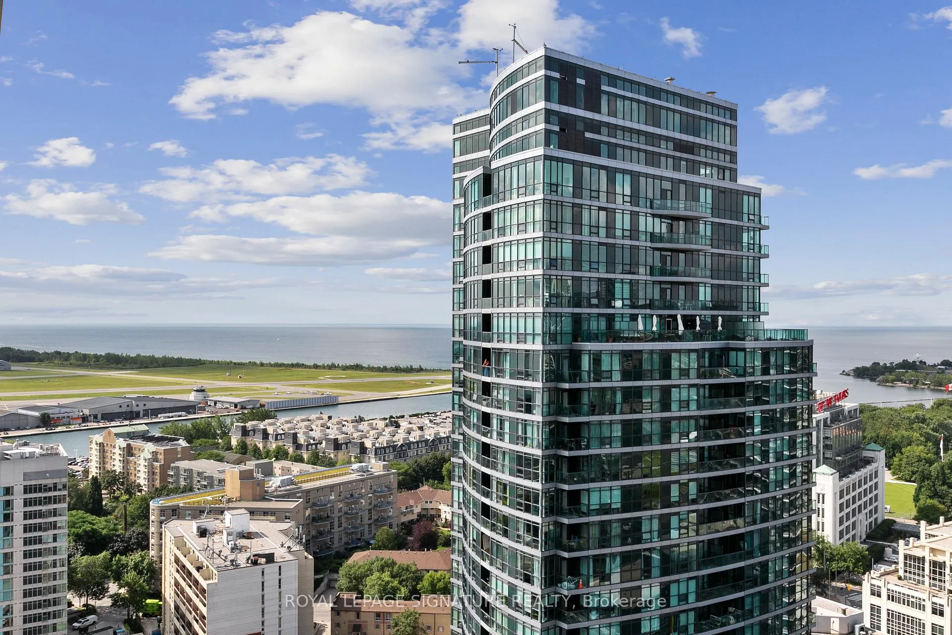 Photo 37 of Unit 3001, 19 Bathurst Street, Toronto, Waterfront Communities — HOMEH