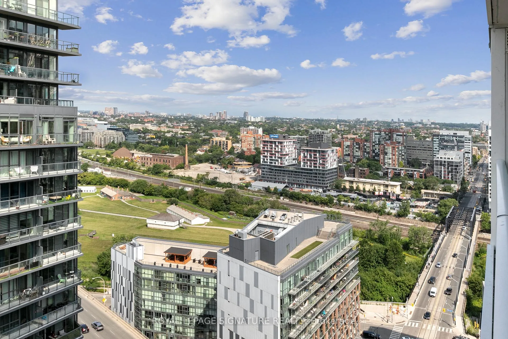 Photo 39 of Unit 3001, 19 Bathurst Street, Toronto, Waterfront Communities — HOMEH