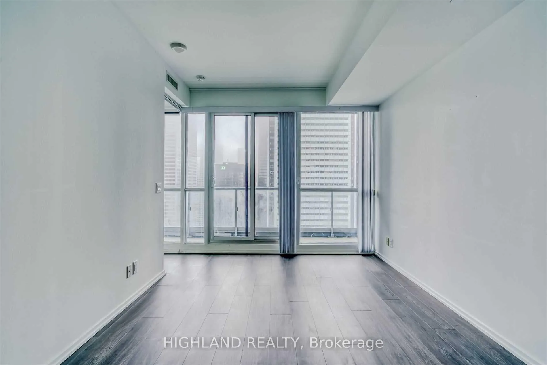 Photo 6 of Unit 3608, 70 Temperance Street, Toronto, Bay Street Corridor — HOMEH