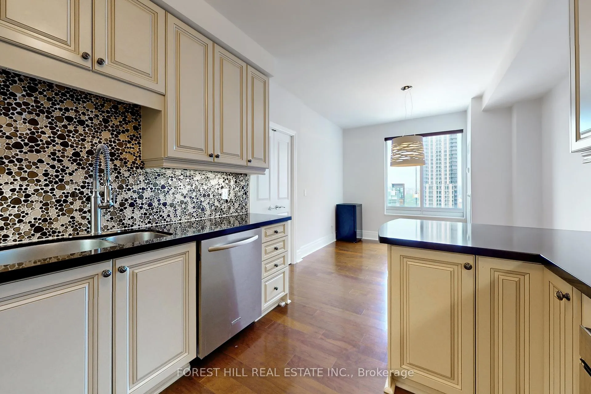 Photo 9 of Unit 3401, 35 Balmuto Street, Toronto, Bay Street Corridor — HOMEH