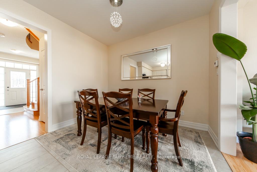 Photo 10 of 126 Wagner Crescent, Essa, Angus — HOMEH