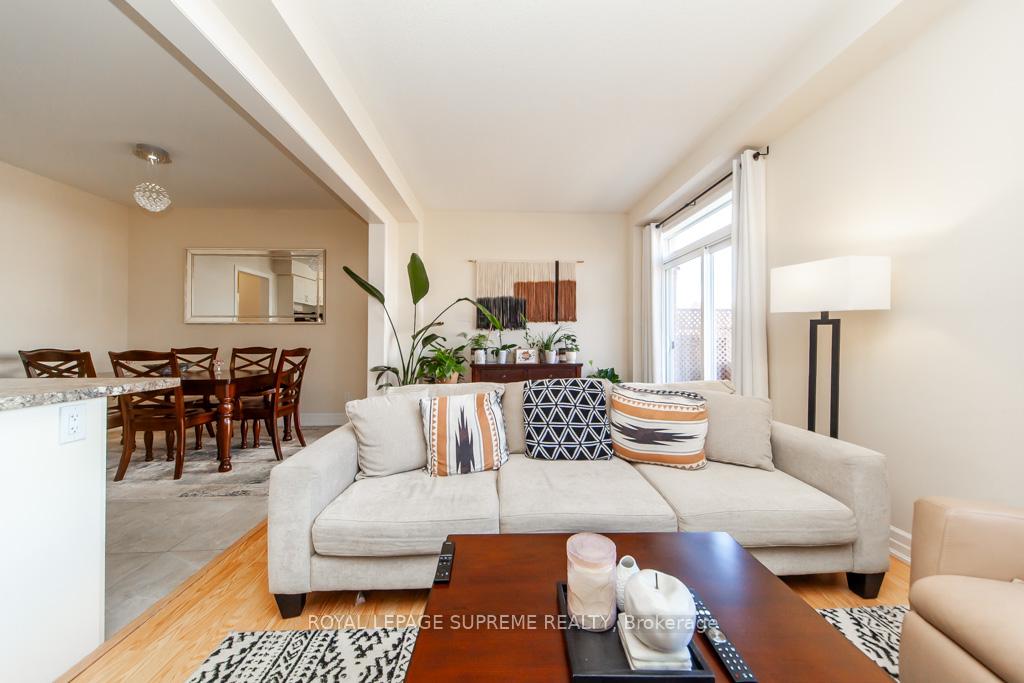 Photo 20 of 126 Wagner Crescent, Essa, Angus — HOMEH