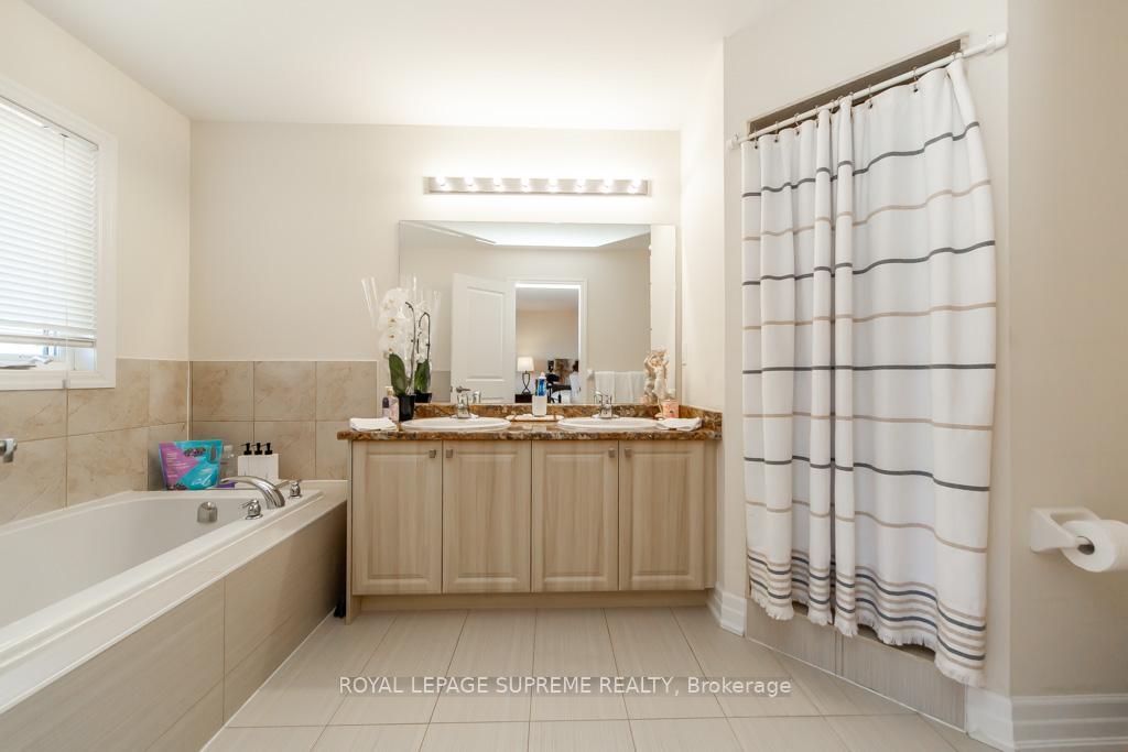 Photo 26 of 126 Wagner Crescent, Essa, Angus — HOMEH