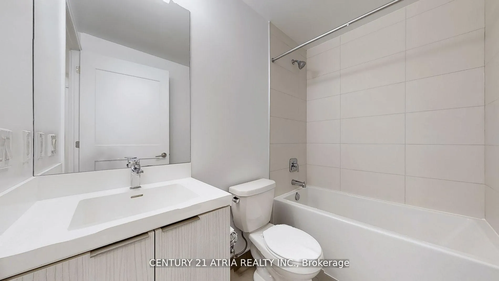 Photo 17 of Unit 816, 50 Dunfield Avenue, Toronto, Yonge-Eglinton — HOMEH