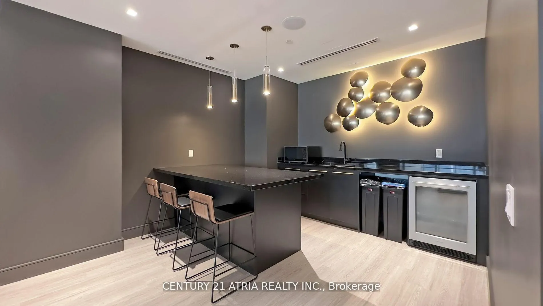 Photo 26 of Unit 816, 50 Dunfield Avenue, Toronto, Yonge-Eglinton — HOMEH
