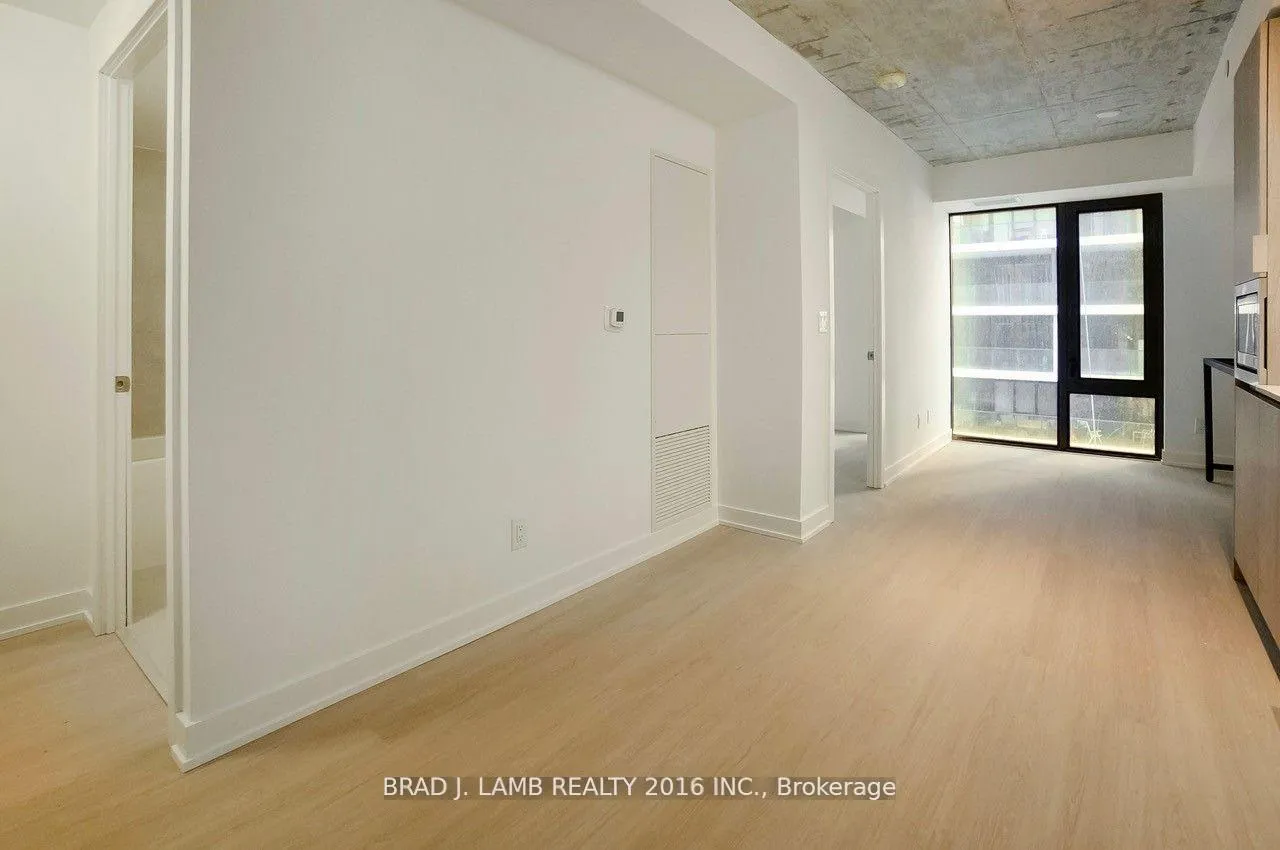 Photo 2 of Unit 402, 47 Mutual Street, Toronto, Church-Yonge Corridor — HOMEH