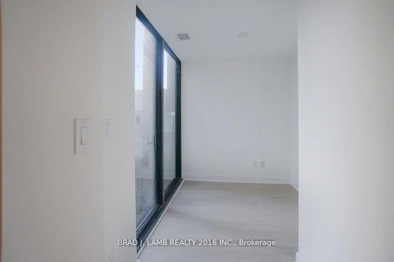 Photo 6 of Unit 402, 47 Mutual Street, Toronto, Church-Yonge Corridor — HOMEH