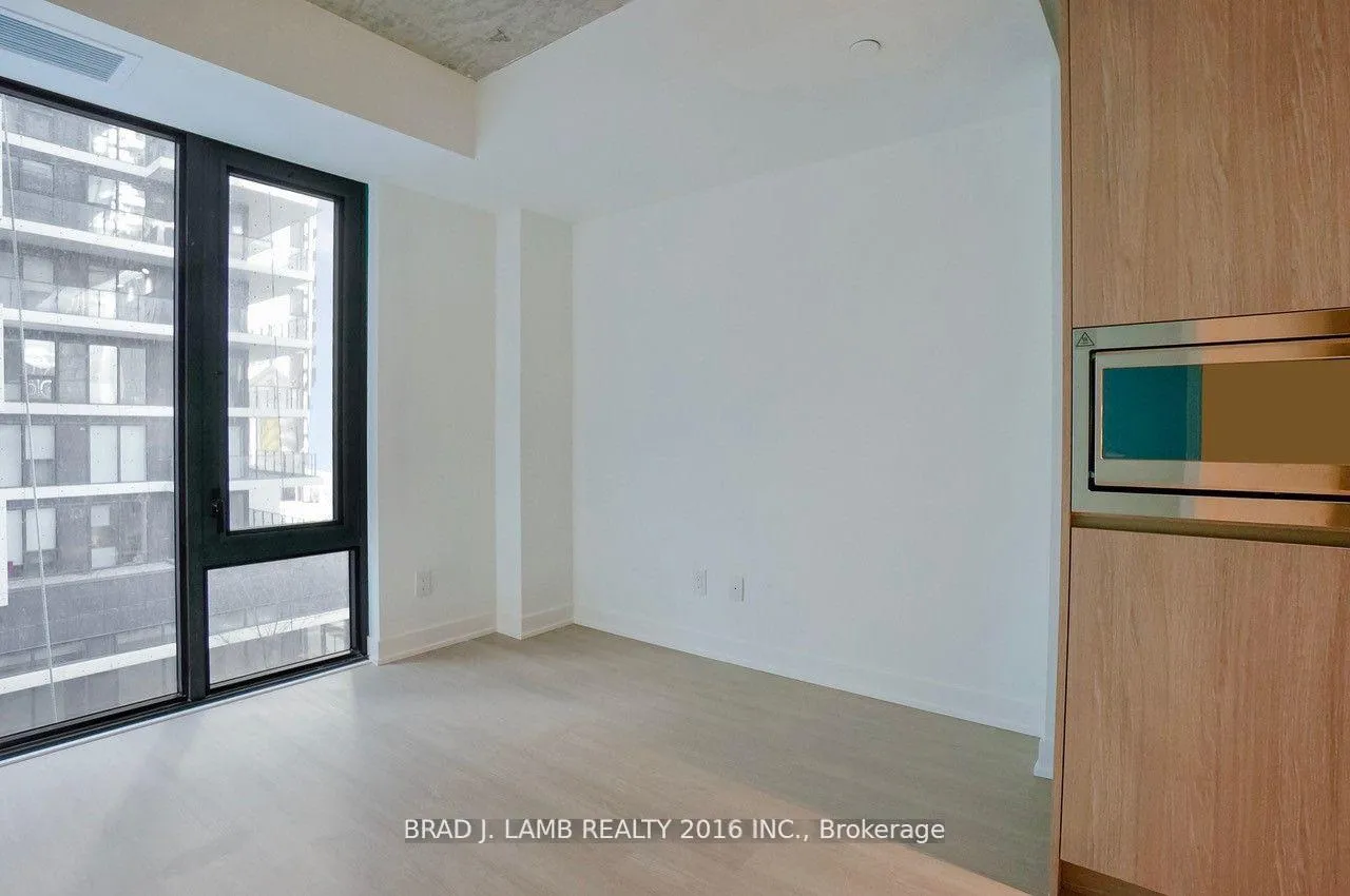 Photo 10 of Unit 402, 47 Mutual Street, Toronto, Church-Yonge Corridor — HOMEH