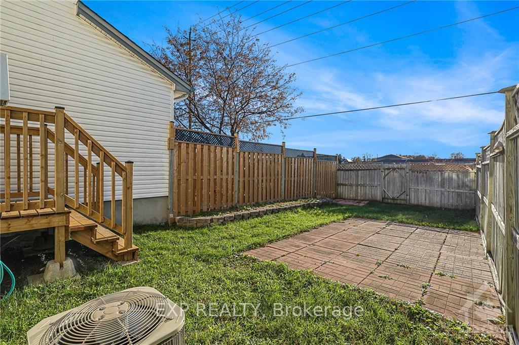 Photo 24 of 68 Crampton Drive, Carleton Place — HOMEH
