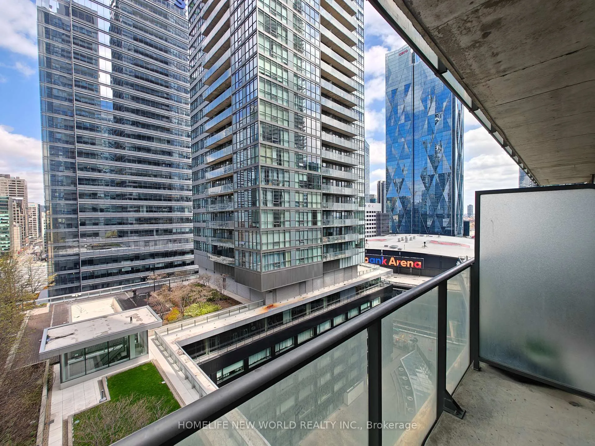 Photo 10 of Unit 1302, 55 Bremner Boulevard, Toronto, Waterfront Communities — HOMEH