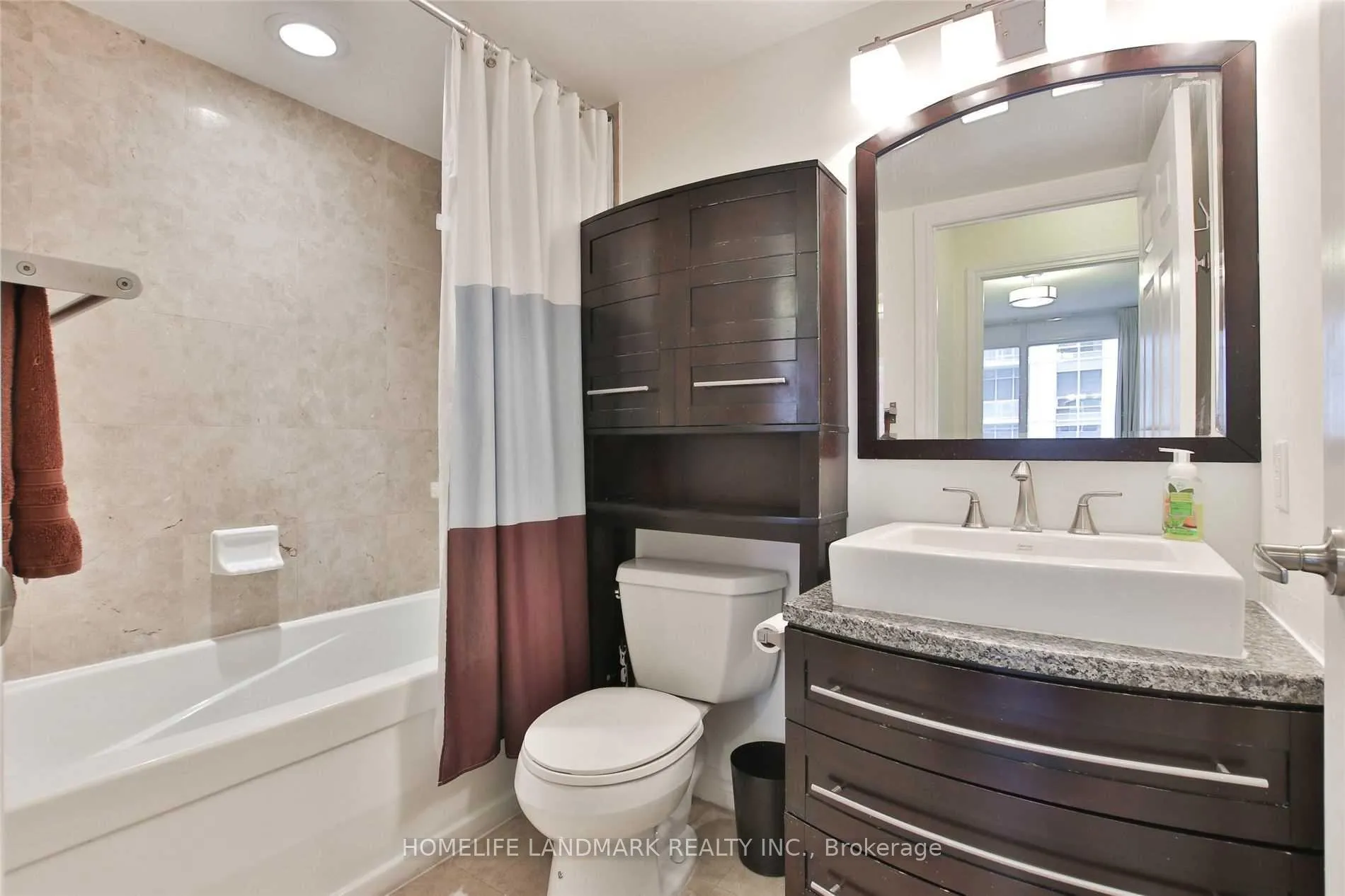 Photo 6 of Unit 1514, 761 Bay Street, Toronto, Bay Street Corridor — HOMEH