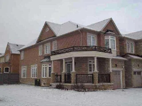 Front of 2 Lady Loretta Lane