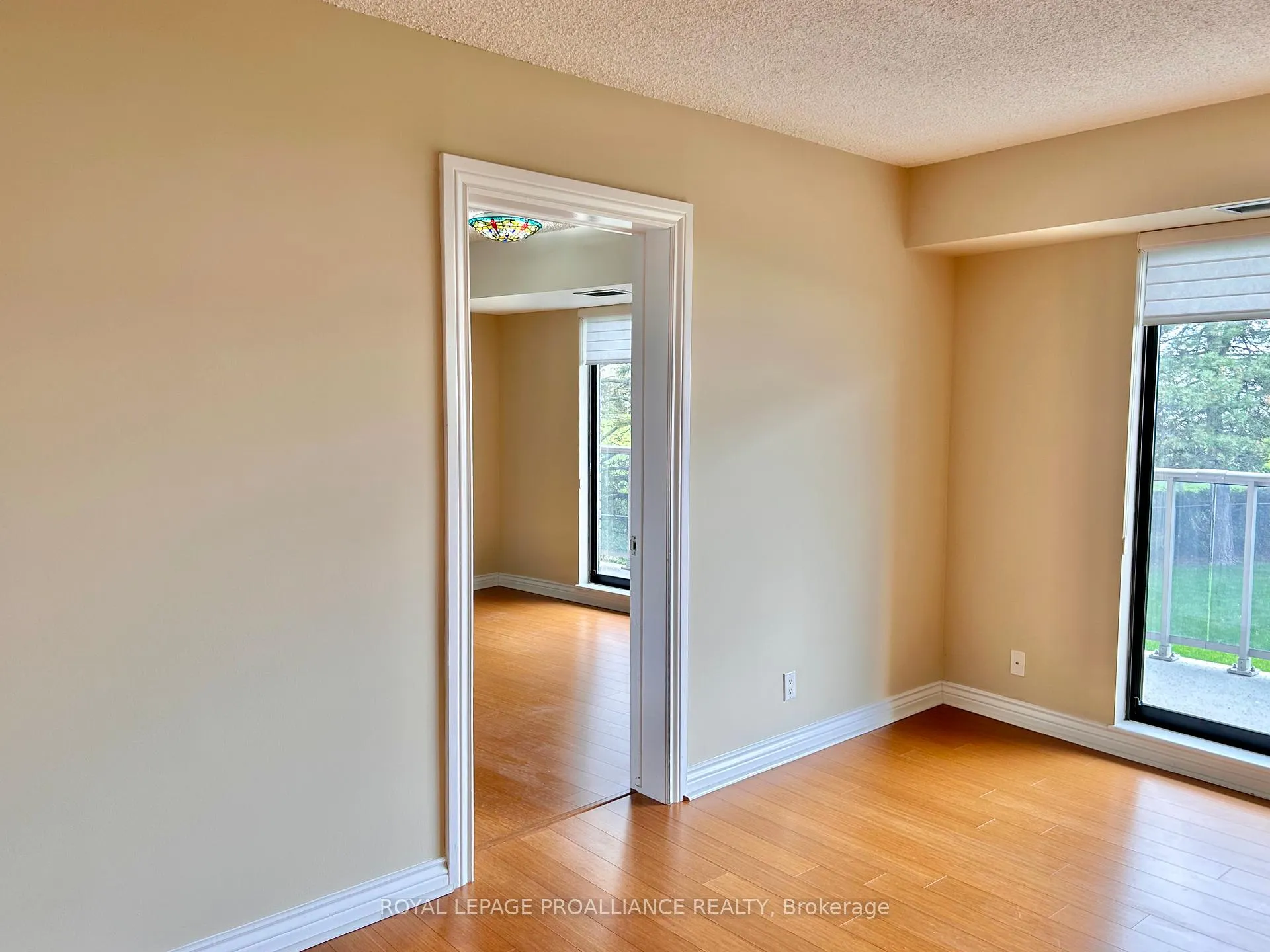 Photo 15 of Unit 201, 2 South Front Street, Belleville, Belleville Ward — HOMEH