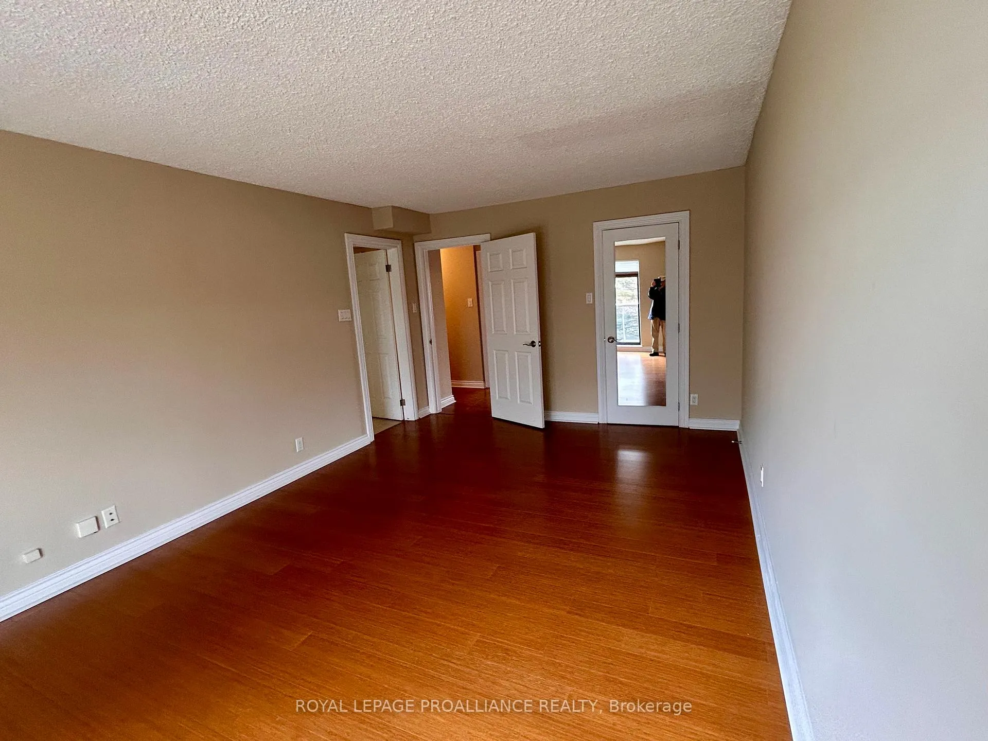 Photo 27 of Unit 201, 2 South Front Street, Belleville, Belleville Ward — HOMEH
