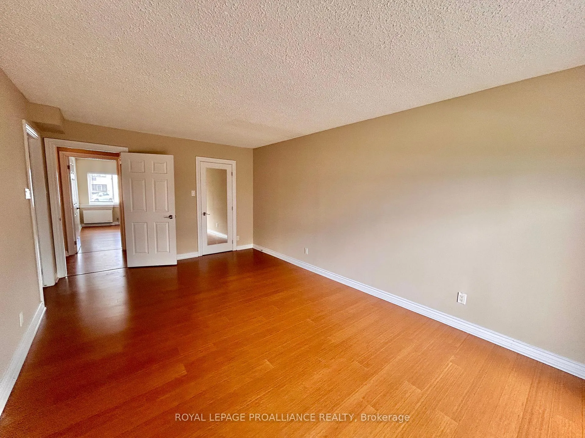 Photo 32 of Unit 201, 2 South Front Street, Belleville, Belleville Ward — HOMEH