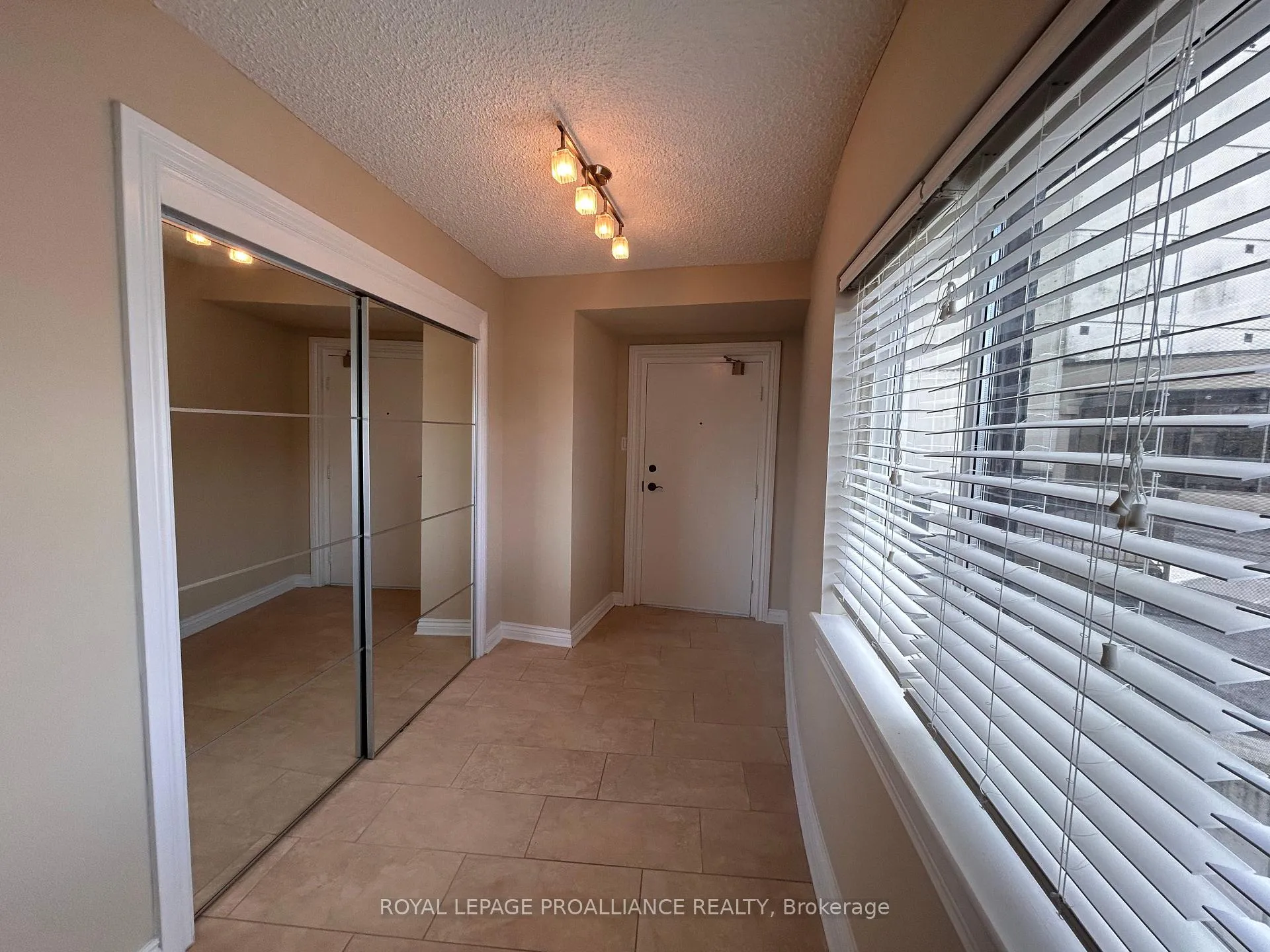 Photo 38 of Unit 201, 2 South Front Street, Belleville, Belleville Ward — HOMEH