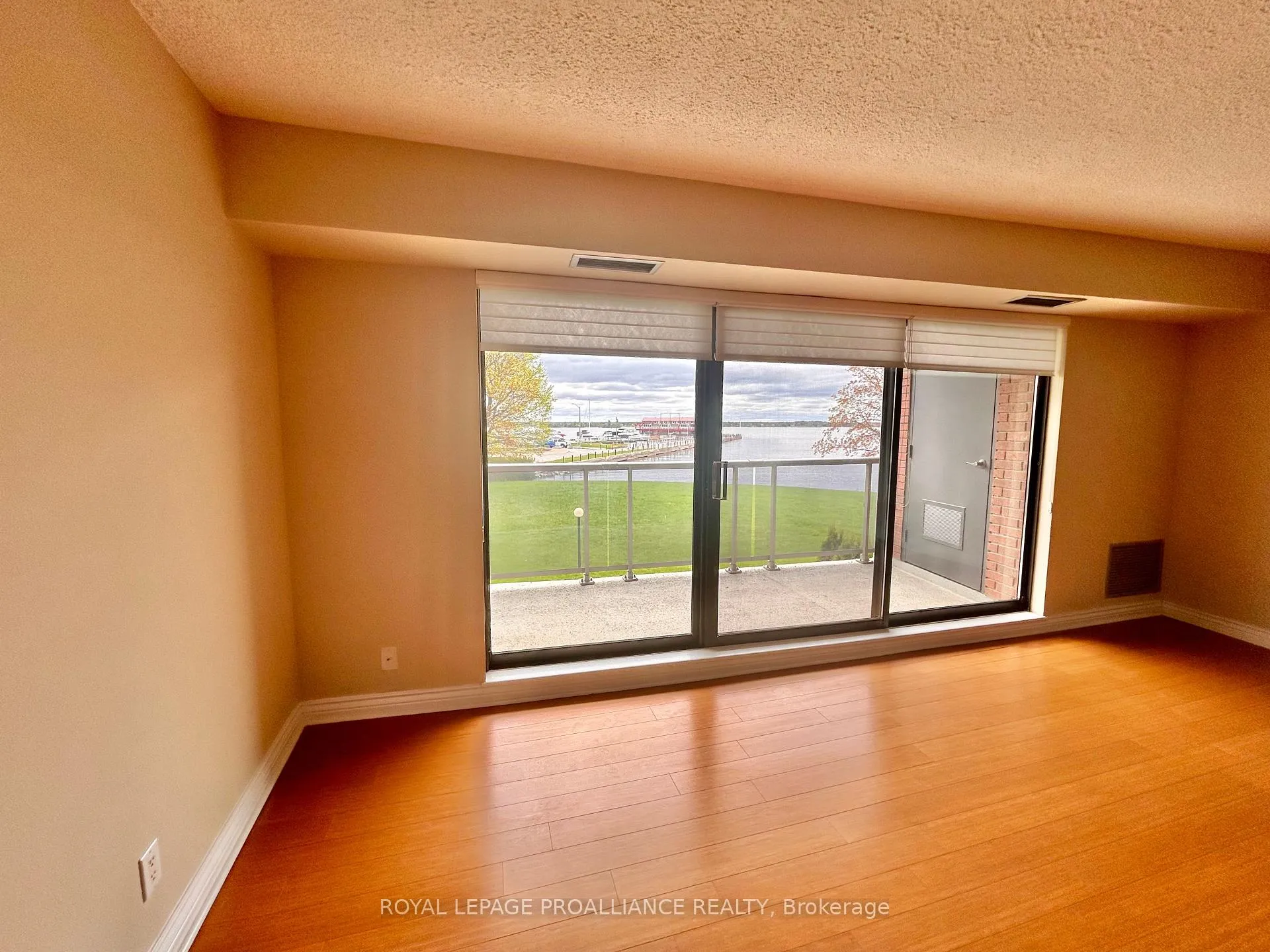 Photo 40 of Unit 201, 2 South Front Street, Belleville, Belleville Ward — HOMEH