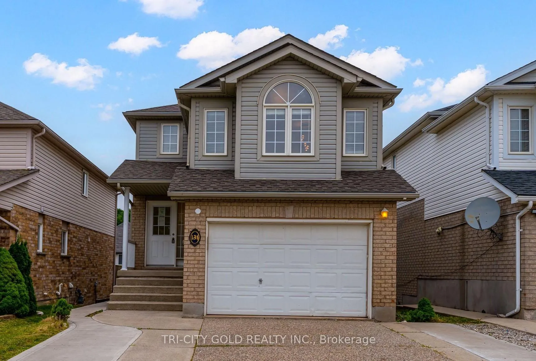 Photo 1 of Unit Lower, 131 Peach Blossom Crescent, Kitchener — HOMEH