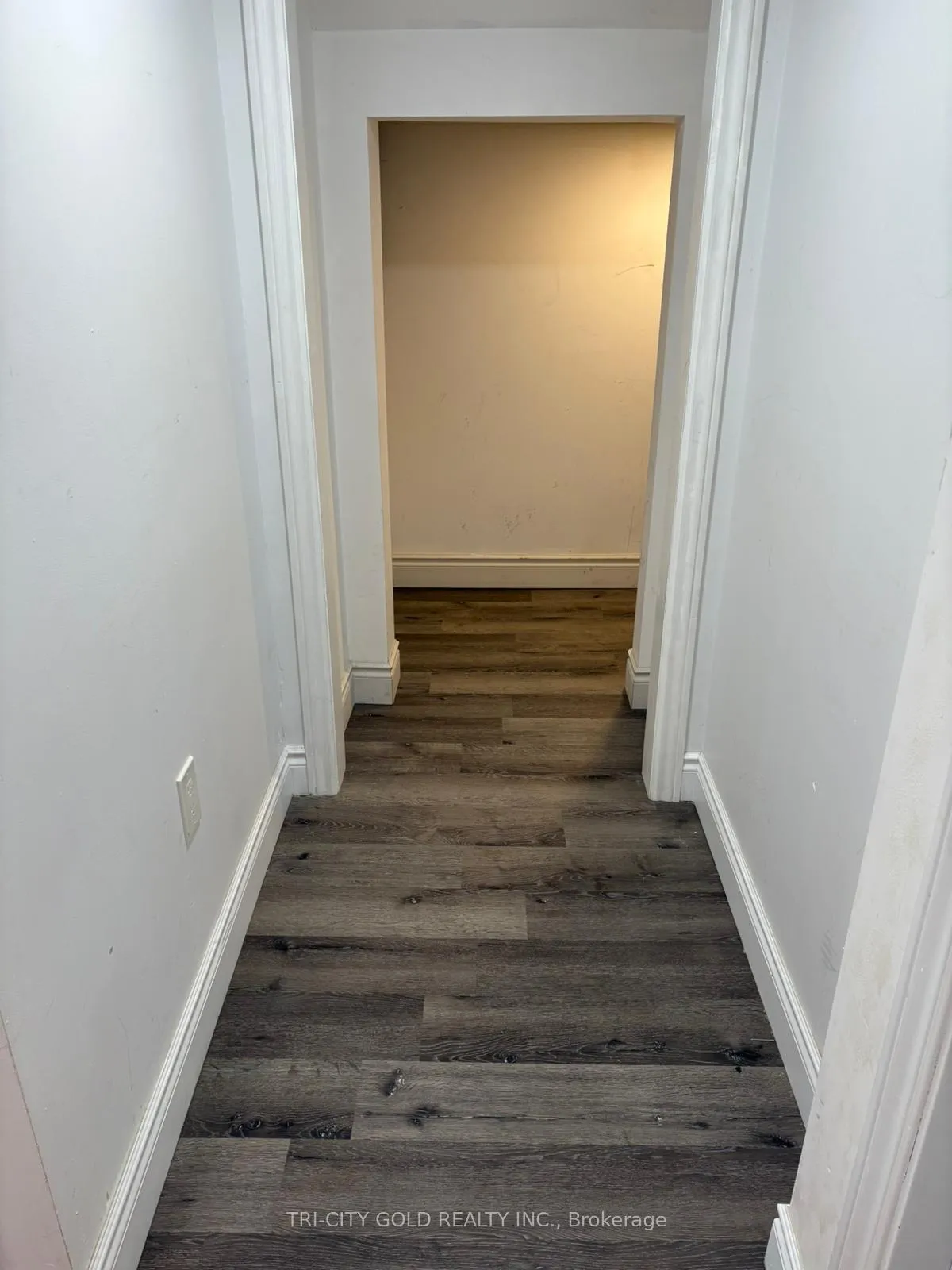 Photo 10 of Unit Lower, 131 Peach Blossom Crescent, Kitchener — HOMEH