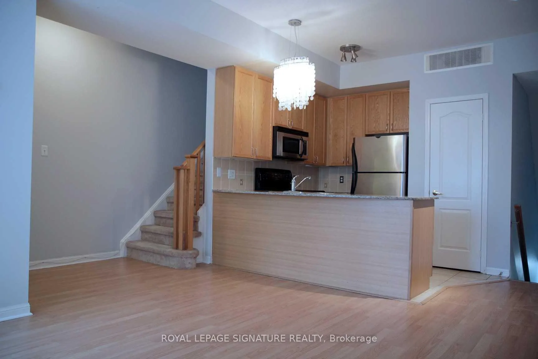 Photo 9 of Unit TH2, 70 Carr Street N, Toronto, Kensington-Chinatown — HOMEH